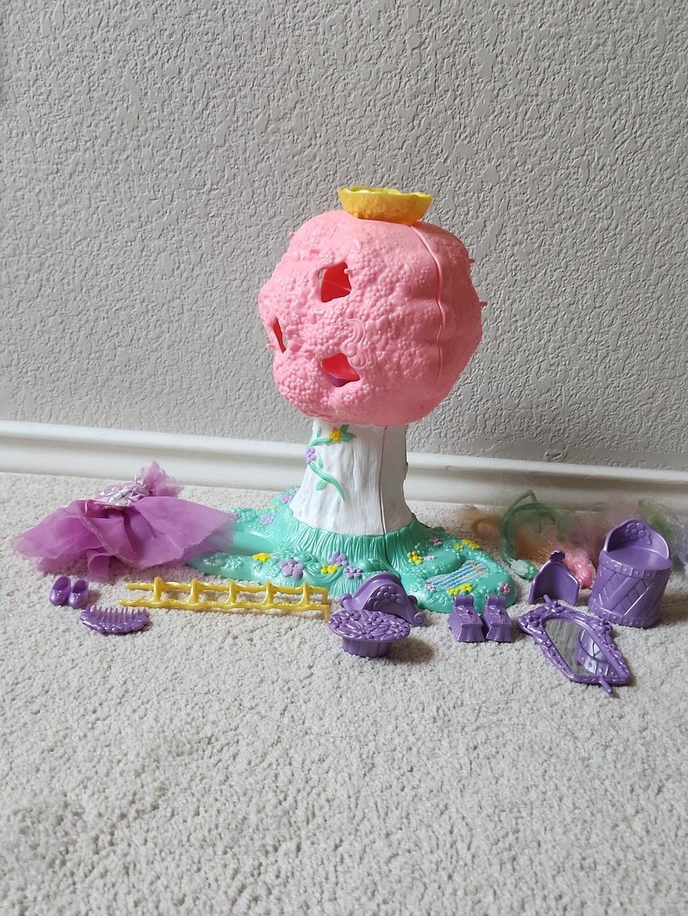 Vintage Mattel 1986 Lady Lovely Locks Pixietail Treehouse